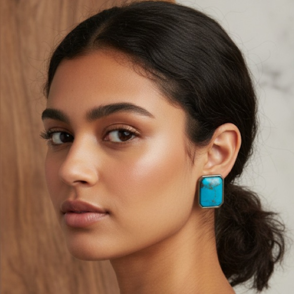 VINTAGE Turquoise Resin Cabachon Earrings